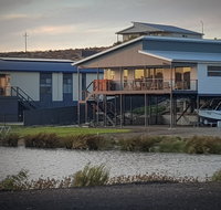 96 Marina Way Mannum Waters - River Shack Rentals - Accommodation 4U