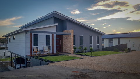 96 Marina Way Mannum Waters - River Shack Rentals - Accommodation 4U 2