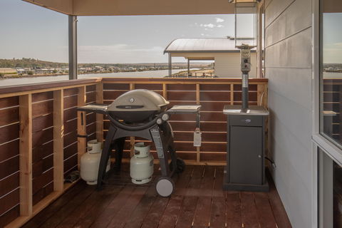 96 Marina Way Mannum Waters - River Shack Rentals - Accommodation 4U 4