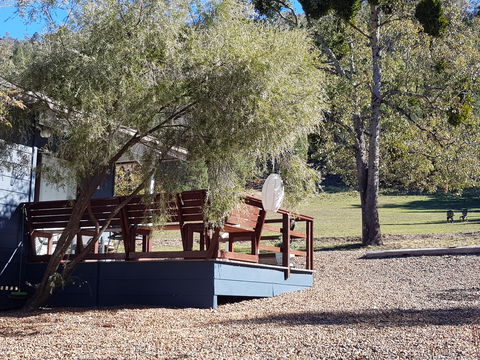 Bandalong Cottages - Accommodation 4U 4