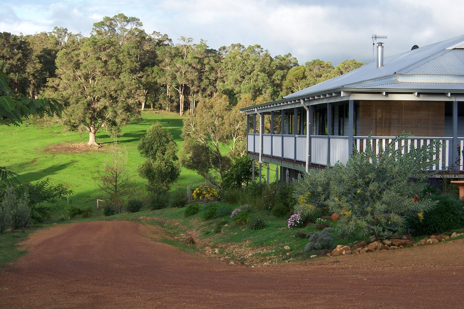 Yoganup WA Accommodation 4U