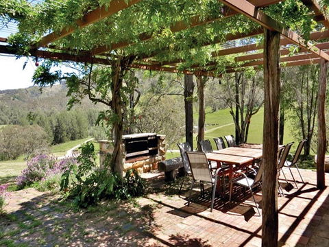 Capertee Homestead - 'Port Macquarie' - Accommodation 4U 1