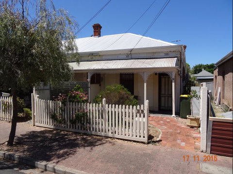 Clyde's Cottage - Accommodation 4U 0