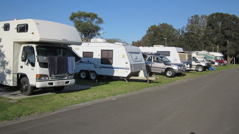 Coral Tree Lodge Tourist Park - Accommodation 4U 3