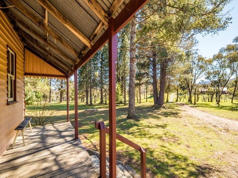 Daffodil Cottage - Accommodation 4U 3