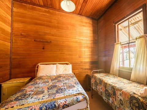 Daffodil Cottage - Accommodation 4U 6