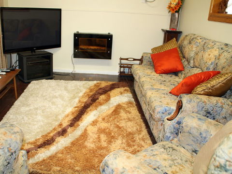 Explorers - Accommodation 4U 3