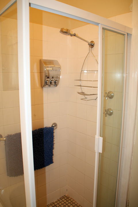 Explorers - Accommodation 4U 9