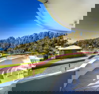 Fathoms 8 - Accommodation 4U