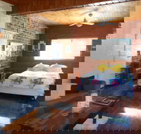 Frangi Breezes Bed and Breakfast - Accommodation 4U