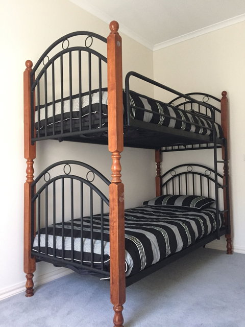 Gregory - Lake Wendouree - Accommodation 4U 5