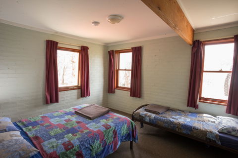 Hawkesbury Heights YHA - Accommodation 4U 8