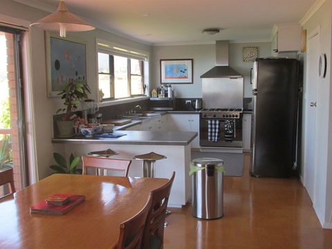 High On Penguin - Accommodation 4U 4