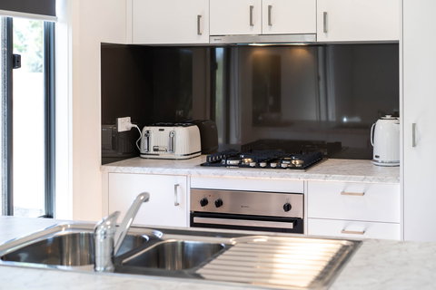 Horseshoe Tourist Park - Accommodation 4U 5