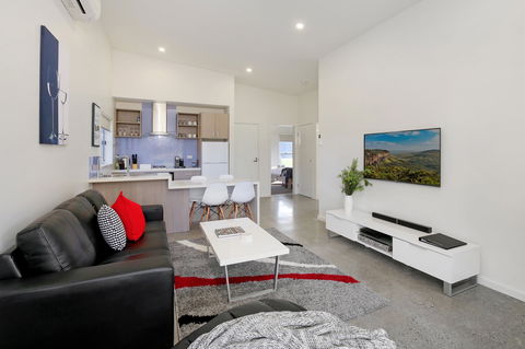 Ironbark Hill Villas - Accommodation 4U 5