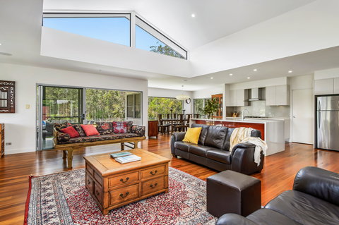 Lakeside Lodge Lake Cathie - Accommodation 4U 1