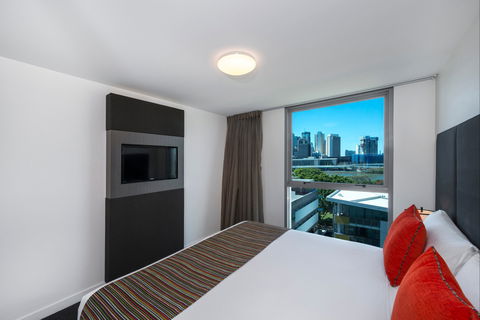 Mantra South Bank - Accommodation 4U 4