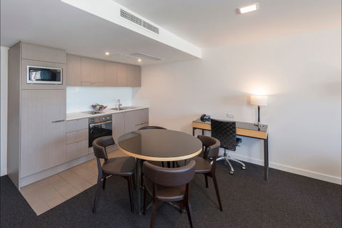 Mantra South Bank - Accommodation 4U 6