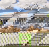 Morpeth Cottage - Accommodation 4U