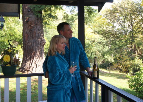 Olinda Country Cottages - Accommodation 4U 1