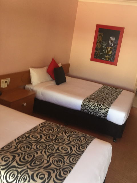 Philadelphia Motor Inn - Accommodation 4U 8