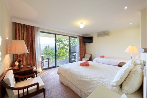 Queens Cottage - Accommodation 4U 0