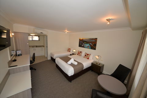 Rockpool Motor Inn - Accommodation 4U 1