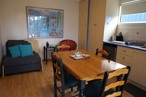 Sails On Port Sorell Boutique Apartments - Accommodation 4U 7