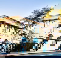 The Waterloo Bay Hotel - Accommodation 4U