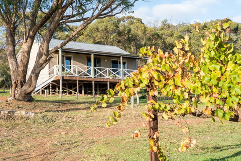 The Sleeping Lady Private Retreat - Accommodation 4U 0