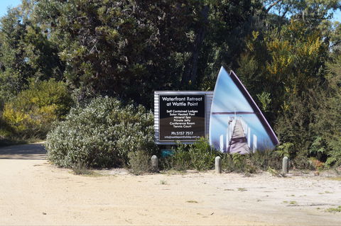 Waterfront Retreat At Wattle Point - Accommodation 4U 1