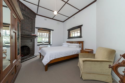 White Rocks - Accommodation 4U 0