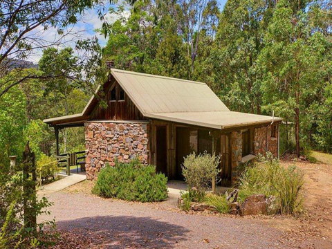 Yeranda Cottages - Accommodation 4U 2
