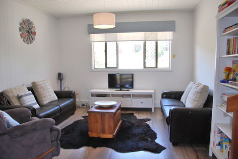 20 Elizabeth Crescent, Carrickalinga - Accommodation 4U 1
