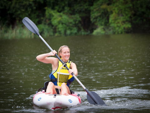 Able Hawkesbury River Houseboats - Kayaks And Dayboats - Accommodation 4U 1