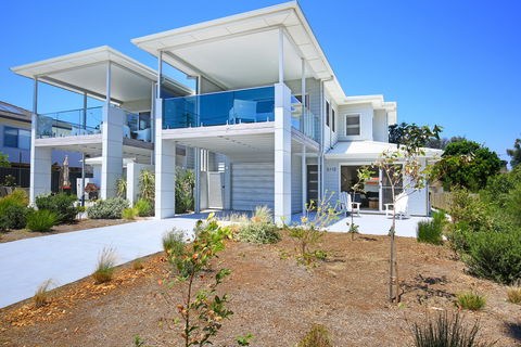 Ayada At Culburra - Accommodation 4U 0