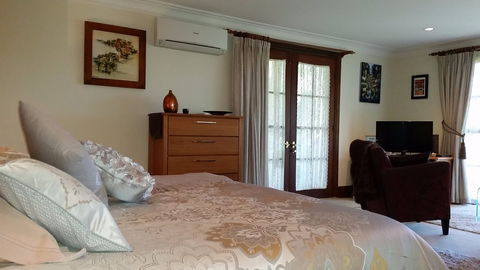 Bellbird Cottage Bed And Breakfast - Accommodation 4U 0