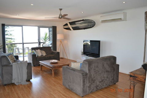 Cheers - Accommodation 4U 2