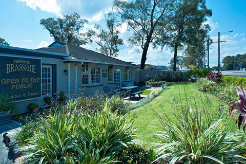 Colonial Terrace Motor Inn And Terrace Brasserie - Accommodation 4U 2