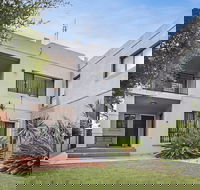 Duplex by the Sea - Accommodation 4U