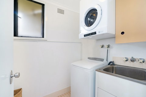 Newcastle Short Stay Apartments - Flagstaff Apartment - Accommodation 4U 0