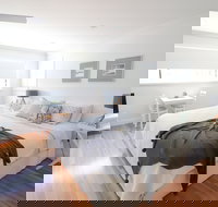 Palms Studio in Raffertys Resort - Accommodation 4U