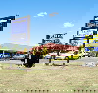 Pines Country Club Motor Inn - Accommodation 4U