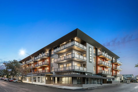 Quest Orange - Accommodation 4U 0