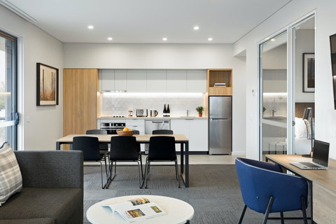Quest Orange - Accommodation 4U 2