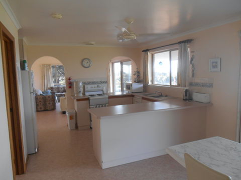 Rupert's Retreat - Accommodation 4U 1