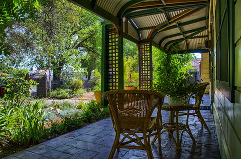 Rushton Cottage B&B Private Guest Studio - Accommodation 4U 1