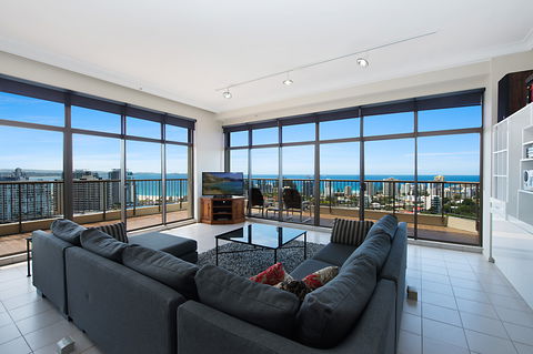 Seascape Penthouse - Accommodation 4U 0
