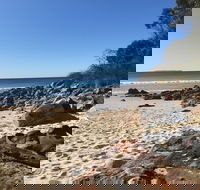 Tallwood Beach House - Accommodation 4U