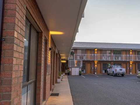 The Palms Motel, Dubbo - Accommodation 4U 1